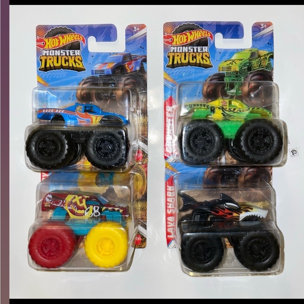 Monster Trucks by Monster Jam! Monster Truck 1.64 Hot Wheels - 4 All new